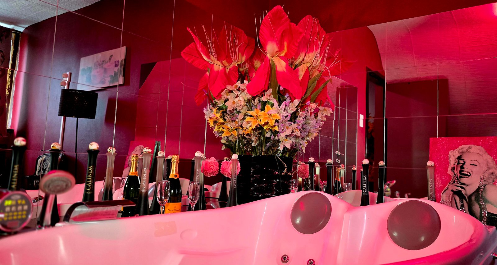 Moulin Rouge - Ambiance authentique